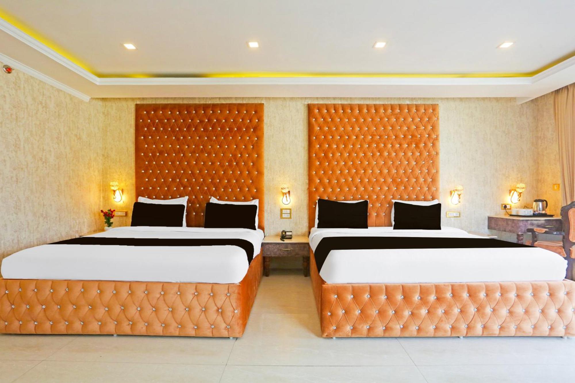 Super Townhouse Oak Dharamshala Near Maximus Mall Exterior photo