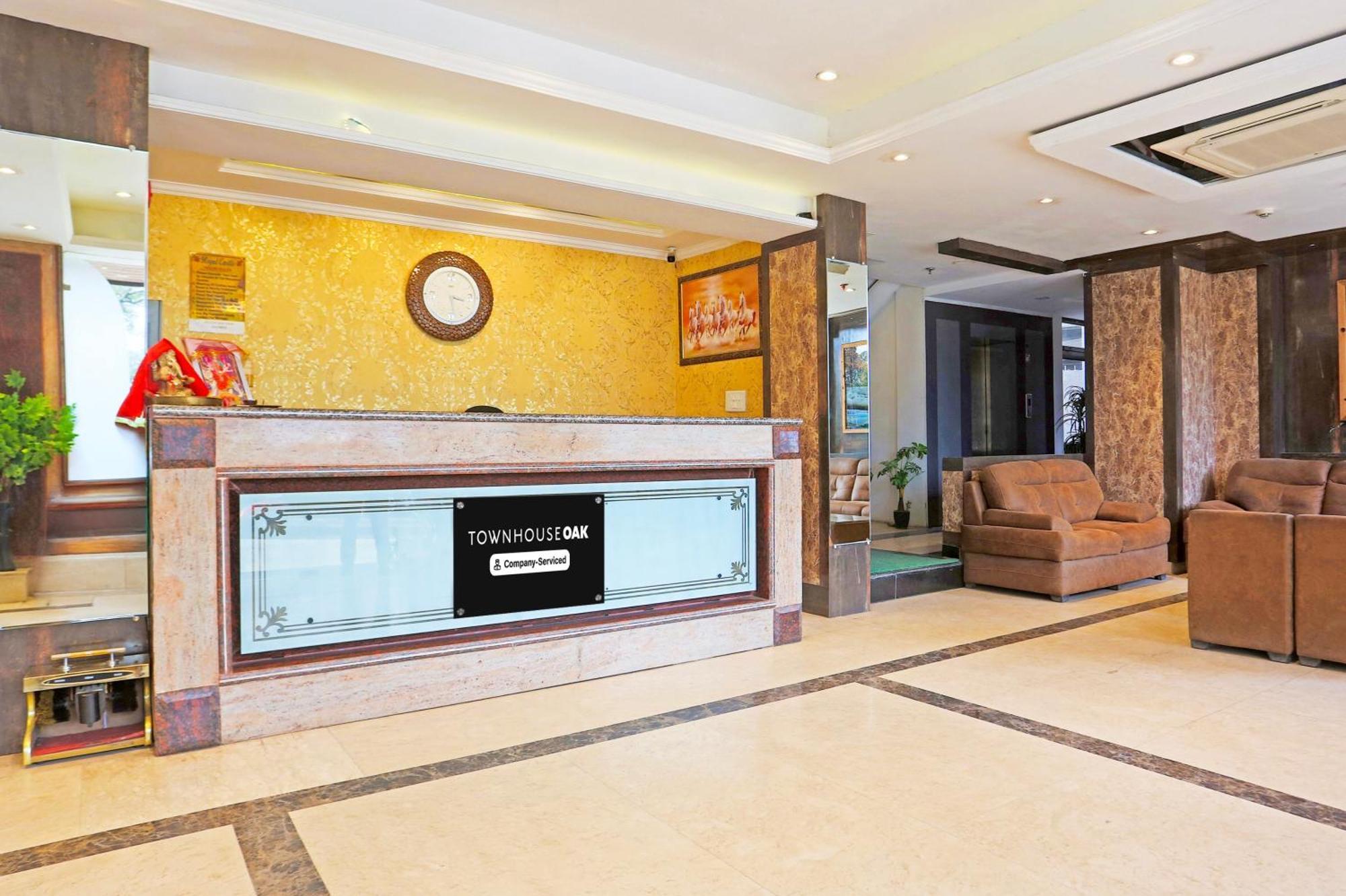 Super Townhouse Oak Dharamshala Near Maximus Mall Exterior photo