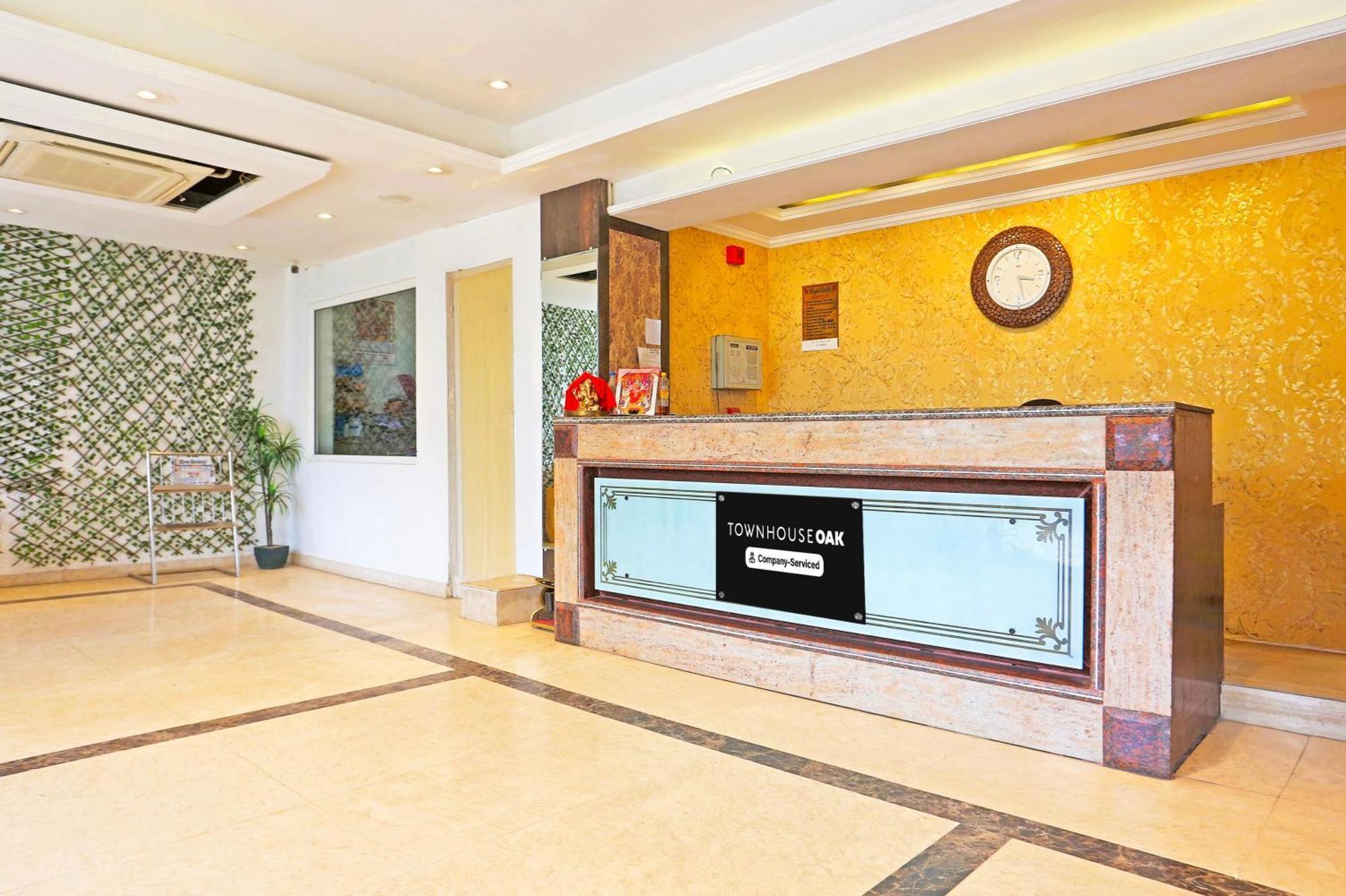 Super Townhouse Oak Dharamshala Near Maximus Mall Exterior photo